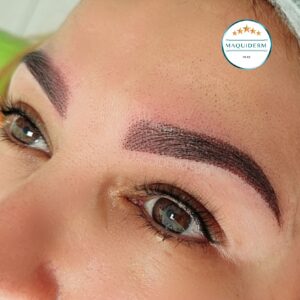 Maquillage permanent 75