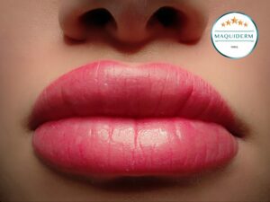 Maquillage permanent Candy lip 75