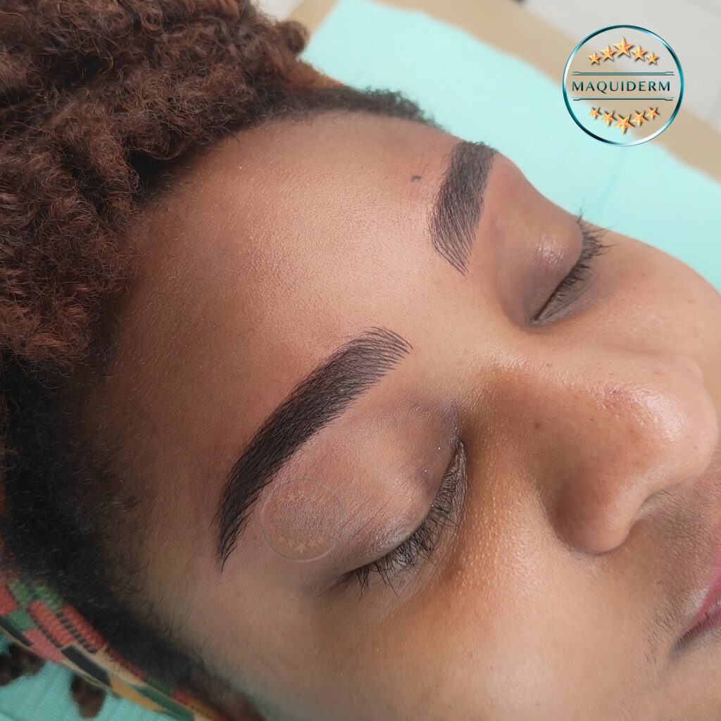 maquillage permanent à Paris