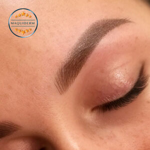 maquillage permanent des sourcils facon shading