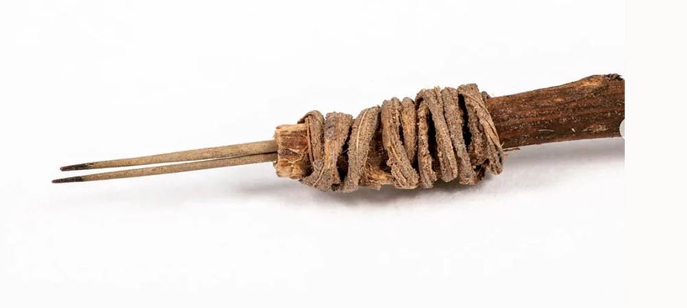 Qui a inventé le maquillage permanent ?